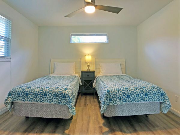 Contemporary furnished 3 bedroom with water view South End