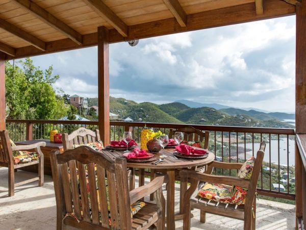 St. John Home 965344