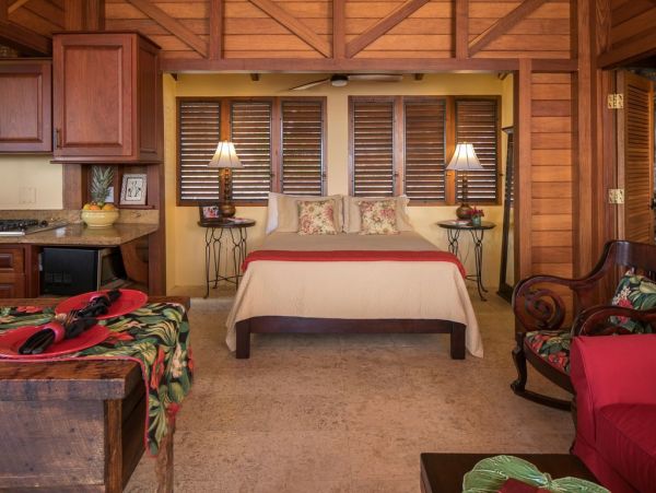 St. John Home 965344