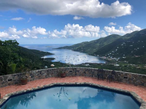St. John Home 965354