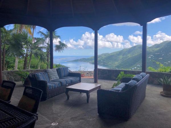 St. John Home 965354