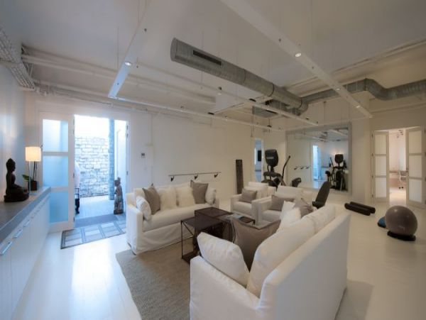 St. Barts Home 965363