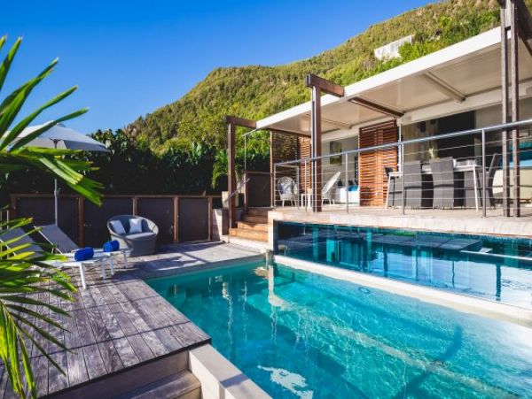 St. Barts Home 965364