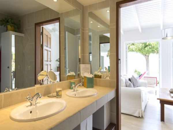 St. Barts Home 965365