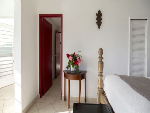 St. Barts Home 965365