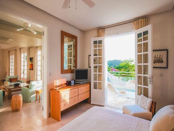 St. Barts Home 965366