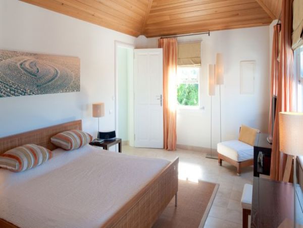 St. Barts Home 965366
