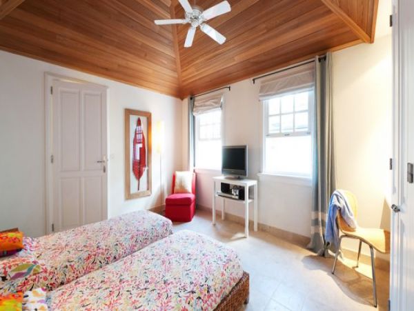 St. Barts Home 965366