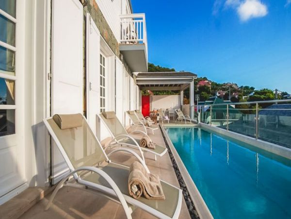 St. Barts Home 965366