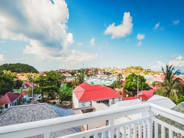 St. Barts Home 965366
