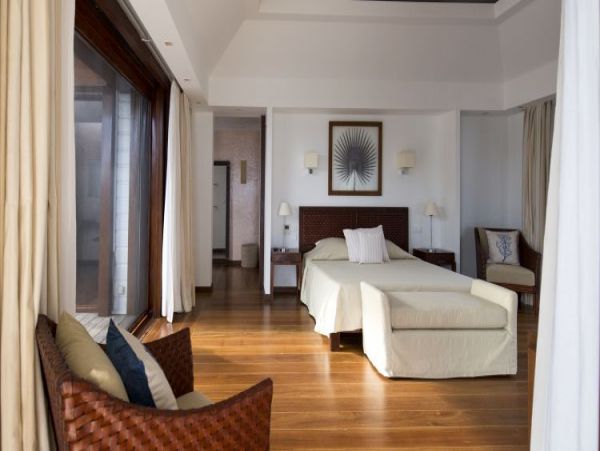 St. Barts Home 965367