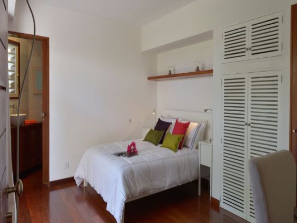 St. Barts Home 965367