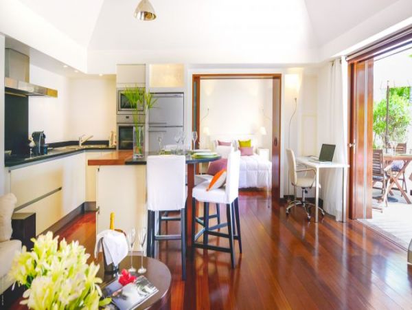 St. Barts Home 965367