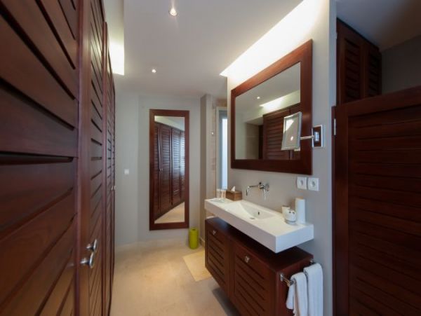 St. Barts Home 965368
