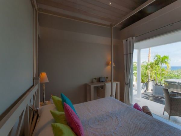 St. Barts Home 965368