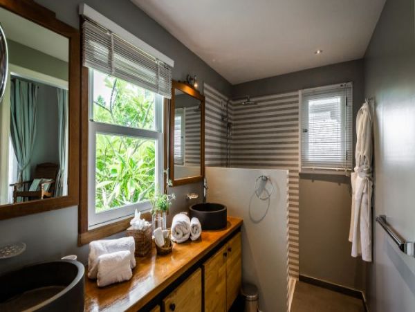 St. Barts Home 965369