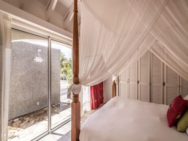 St. Barts Home 965369