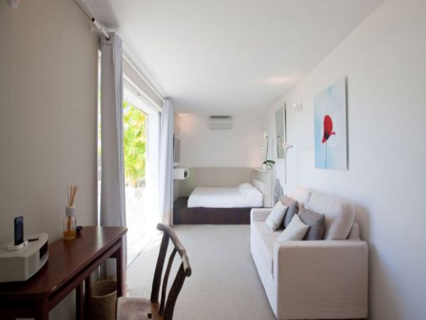 St. Barts Home 965375
