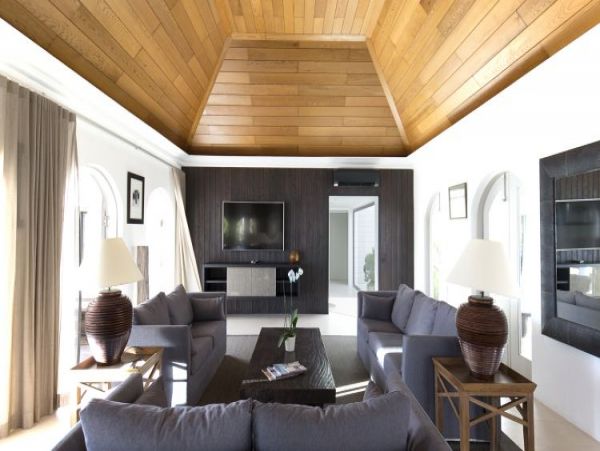 St. Barts Home 965376