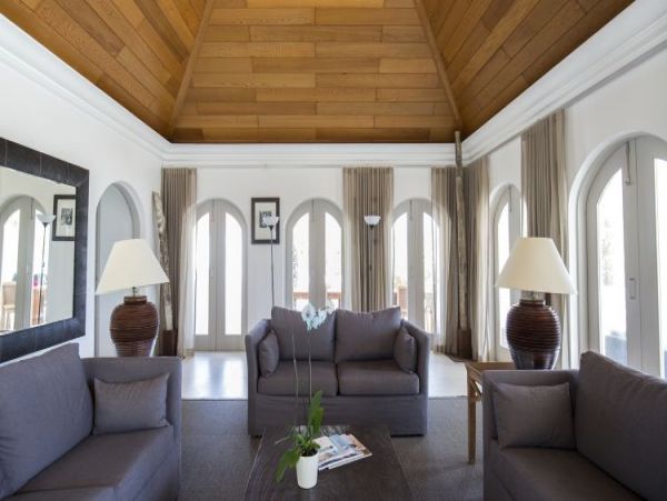 St. Barts Home 965376