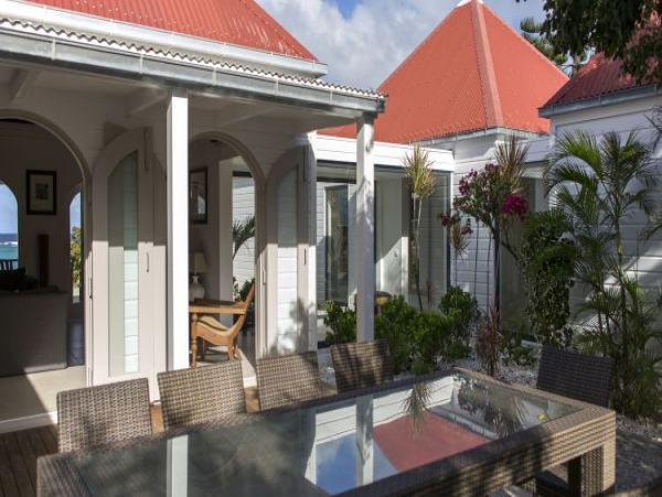 St. Barts Home 965376