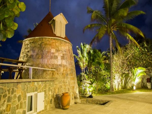 St. Barts Home 965376