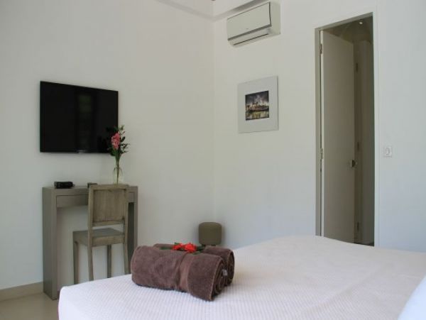 St. Barts Home 965377