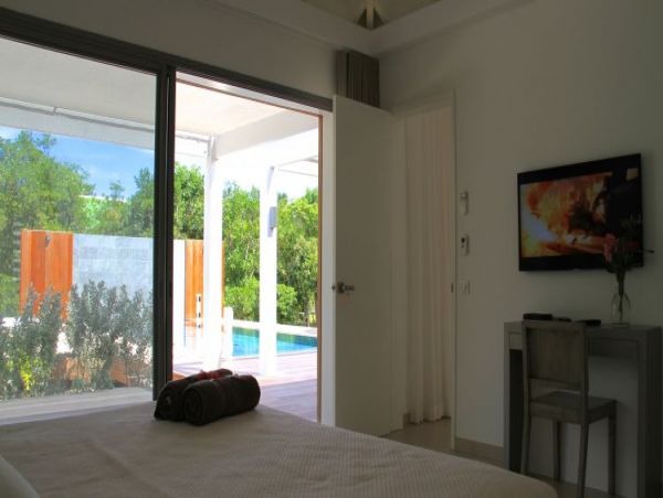 St. Barts Home 965377