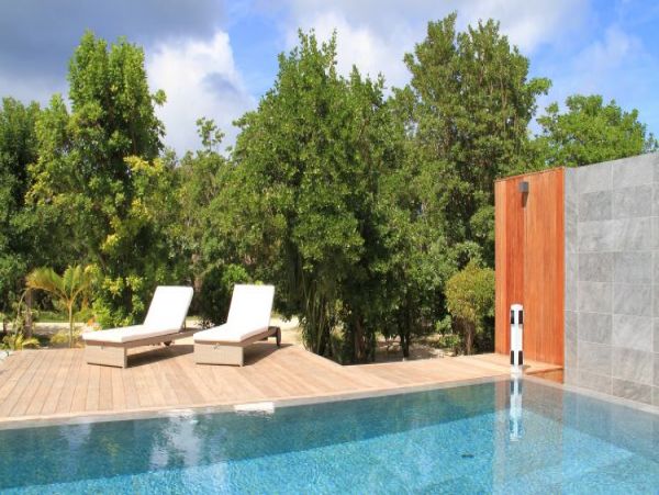 St. Barts Home 965377