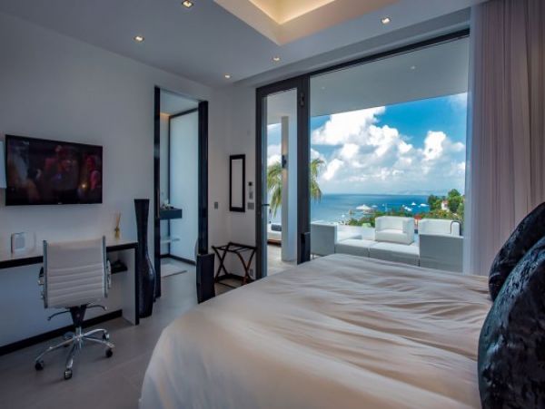 St. Barts Home 965378
