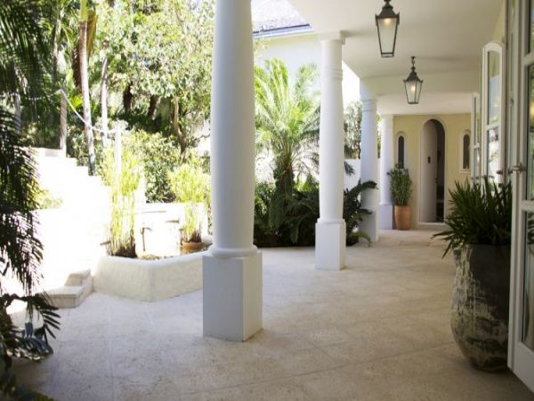 St. Barts Home 965379