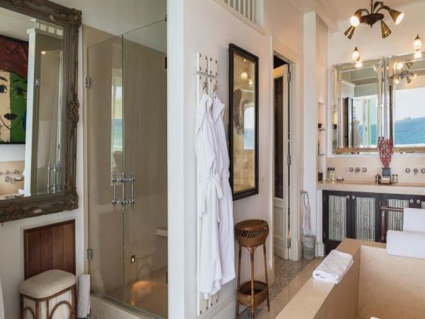 St. Barts Home 965380