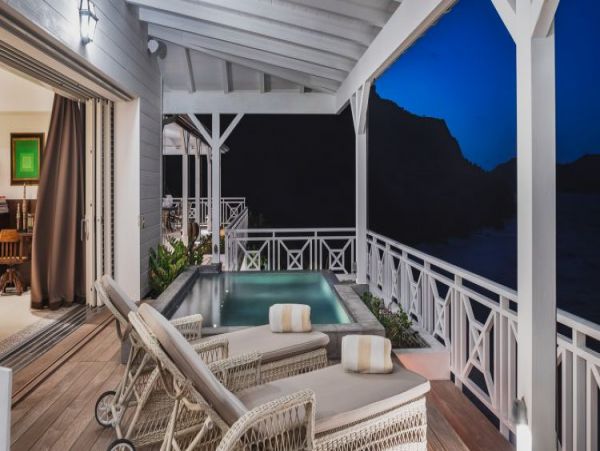 St. Barts Home 965380