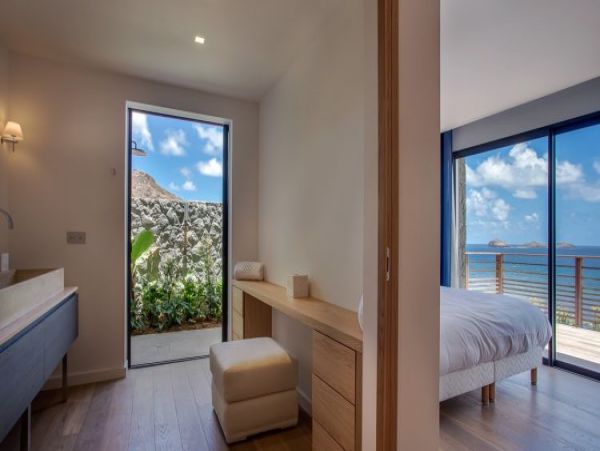 St. Barts Home 965383