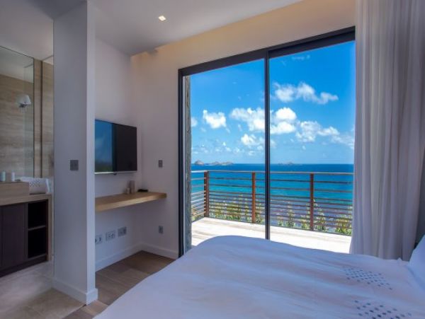 St. Barts Home 965383