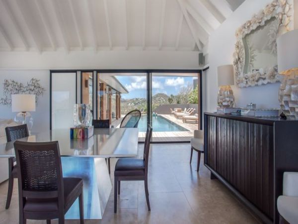 St. Barts Home 965383