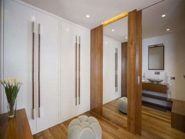 St. Barts Home 965384