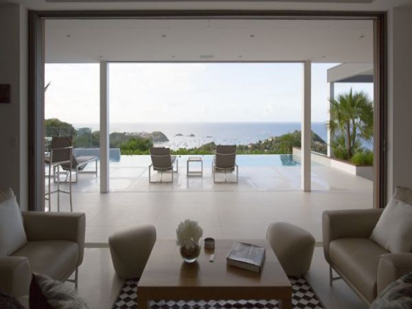 St. Barts Home 965384