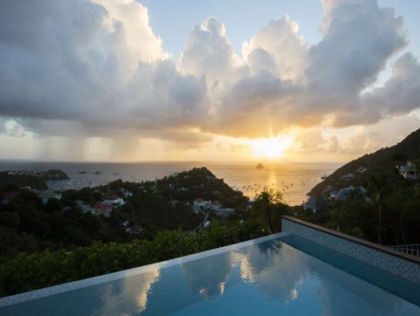 St. Barts Home 965384