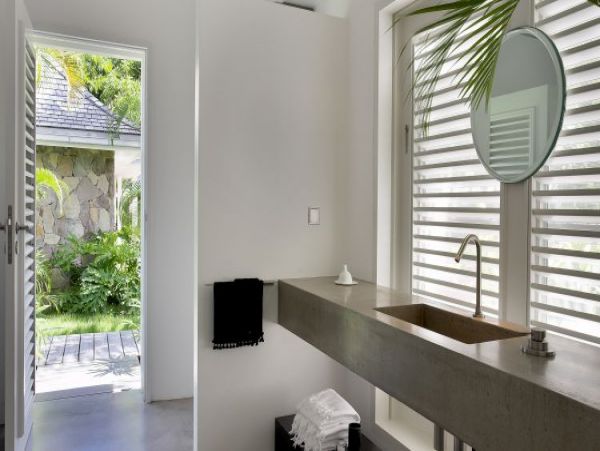 St. Barts Home 965385
