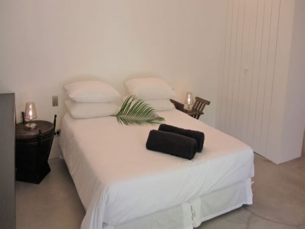 St. Barts Home 965385