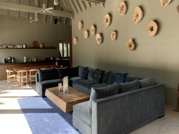 St. Barts Home 965385