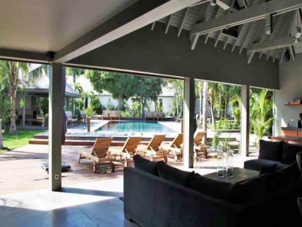 St. Barts Home 965385