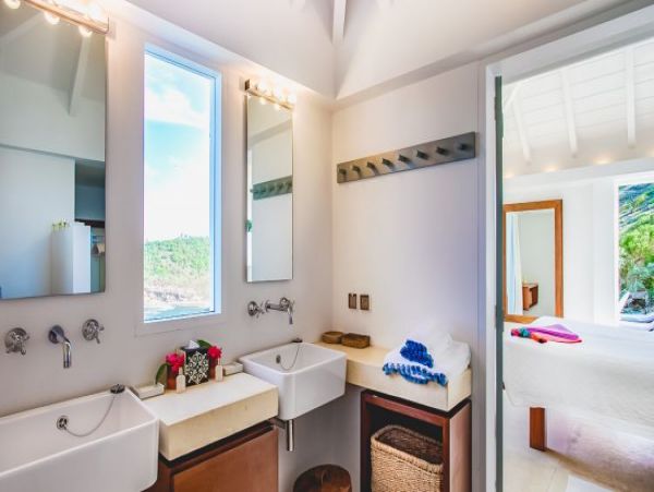 St. Barts Home 965387
