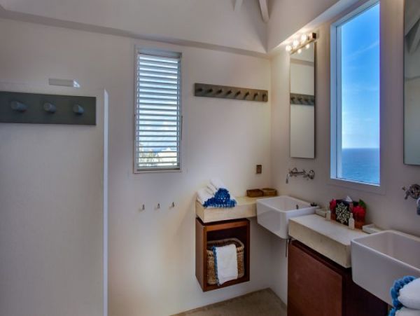 St. Barts Home 965387