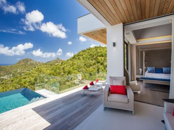 St. Barts Home 965388