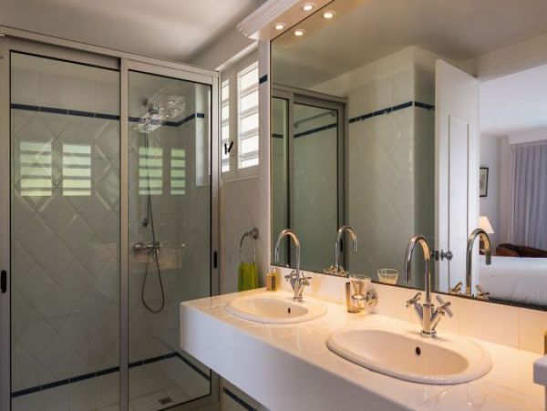 St. Barts Home 965389