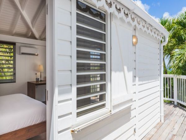 St. Barts Home 965389