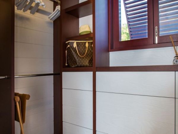 St. Barts Home 965390