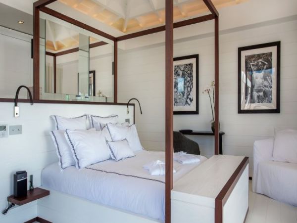 St. Barts Home 965390